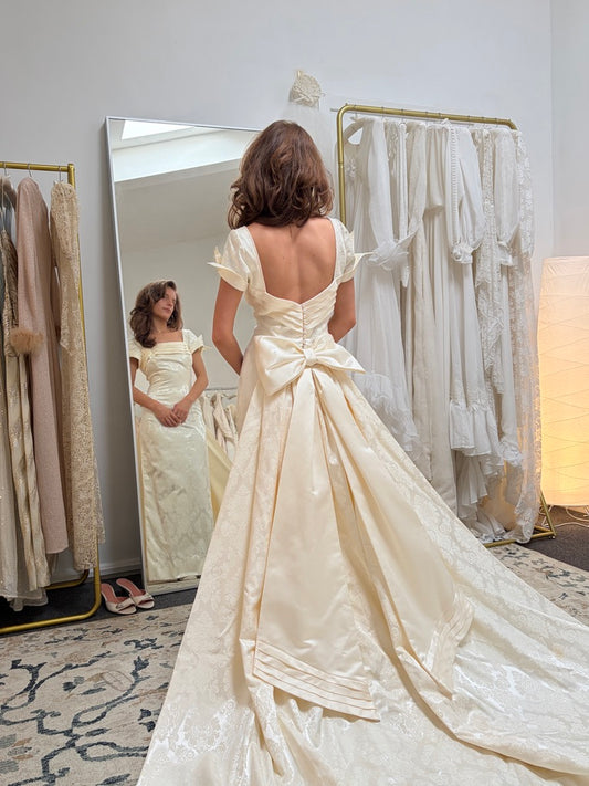 Vintage 90s jacquard column wedding dress with detachable train