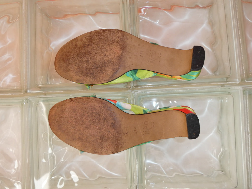 Neo Classique floral kitten heels with bow size 37.5