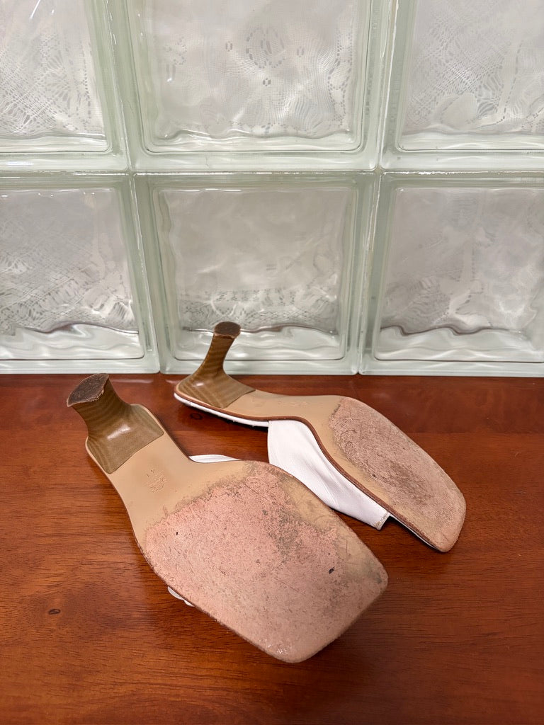 Vintage Anita Medici white leather square toe mules