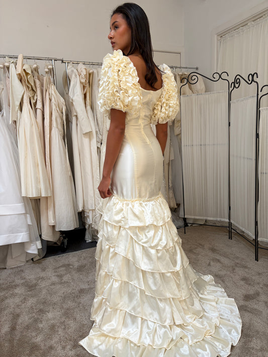 Vintage 00s cream satin drop waist tiered wedding dress