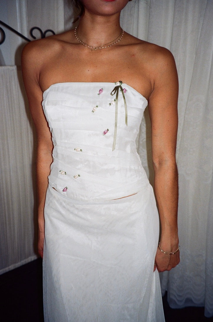 Vintage 90s Ivory corset and maxi skirt set with rosettes