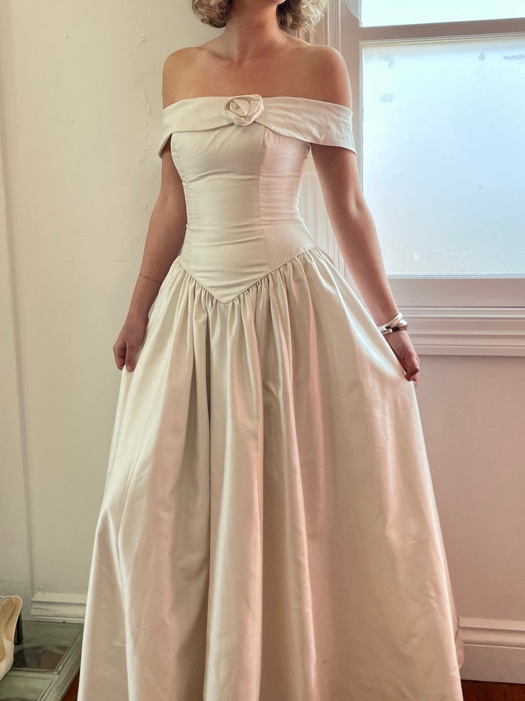 Vintage 90s silk basque waist off shoulder gown – Mondo Archive