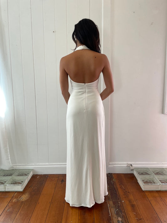 Vintage 90s white plunge neck backless evening gown