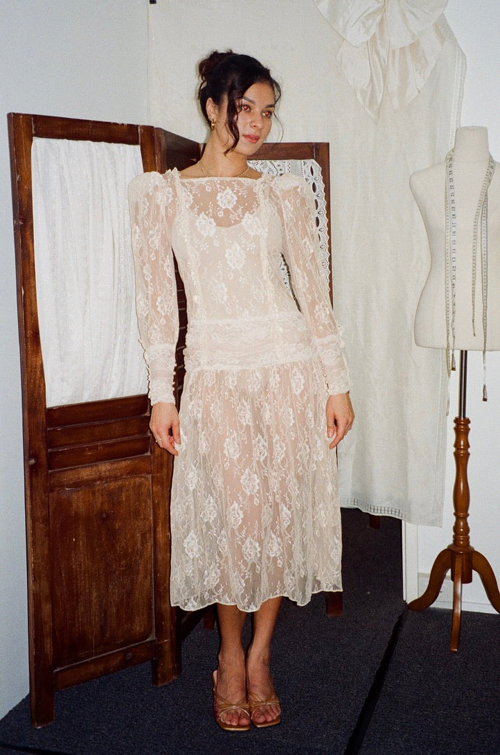 Vintage 80s drop waist long sleeve blush lace midi dress