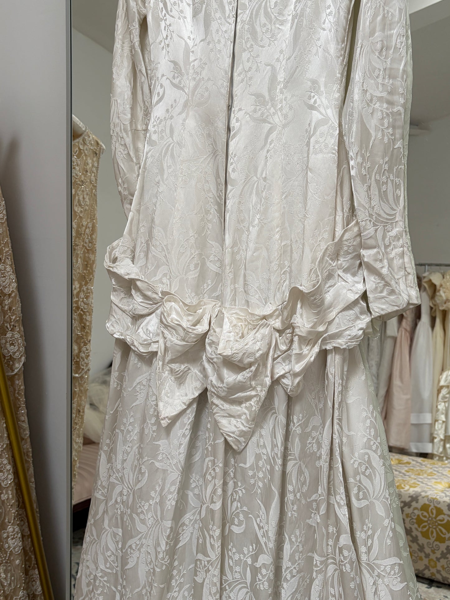 Vintage 60s Ivory drop waist long sleeve wedding gown with bow detail