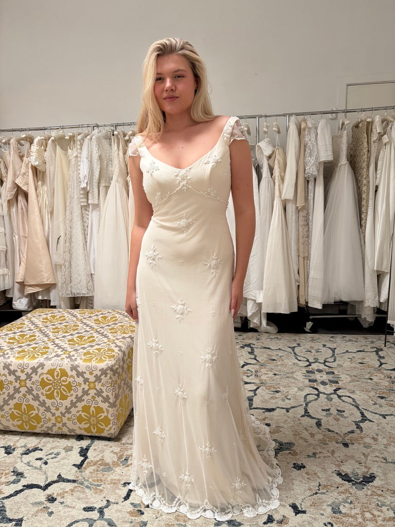 Vintage 00s Wendy Makin backless beaded wedding dress
