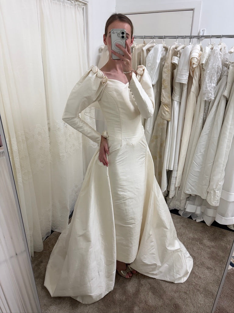 Vintage 90s silk dupion long sleeve rosette wedding gown with detachable train