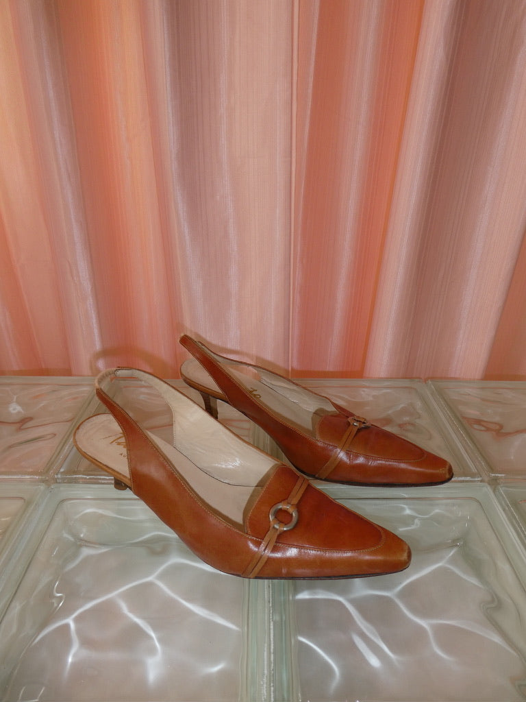 Taranto tan leather sling back kitten heels size 39