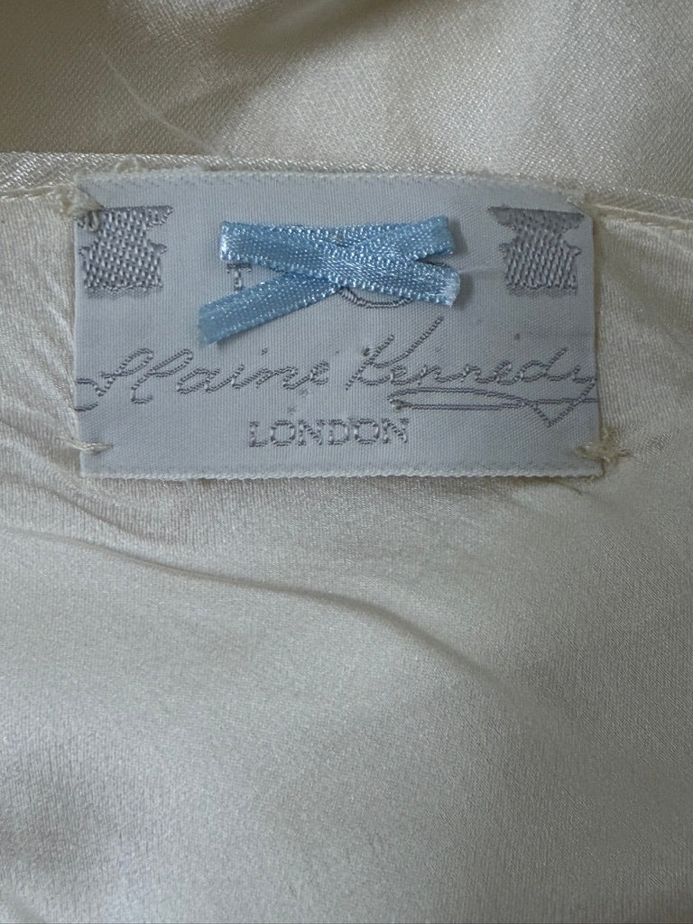 Vintage 90s pure silk wide v neck wedding gown with train
