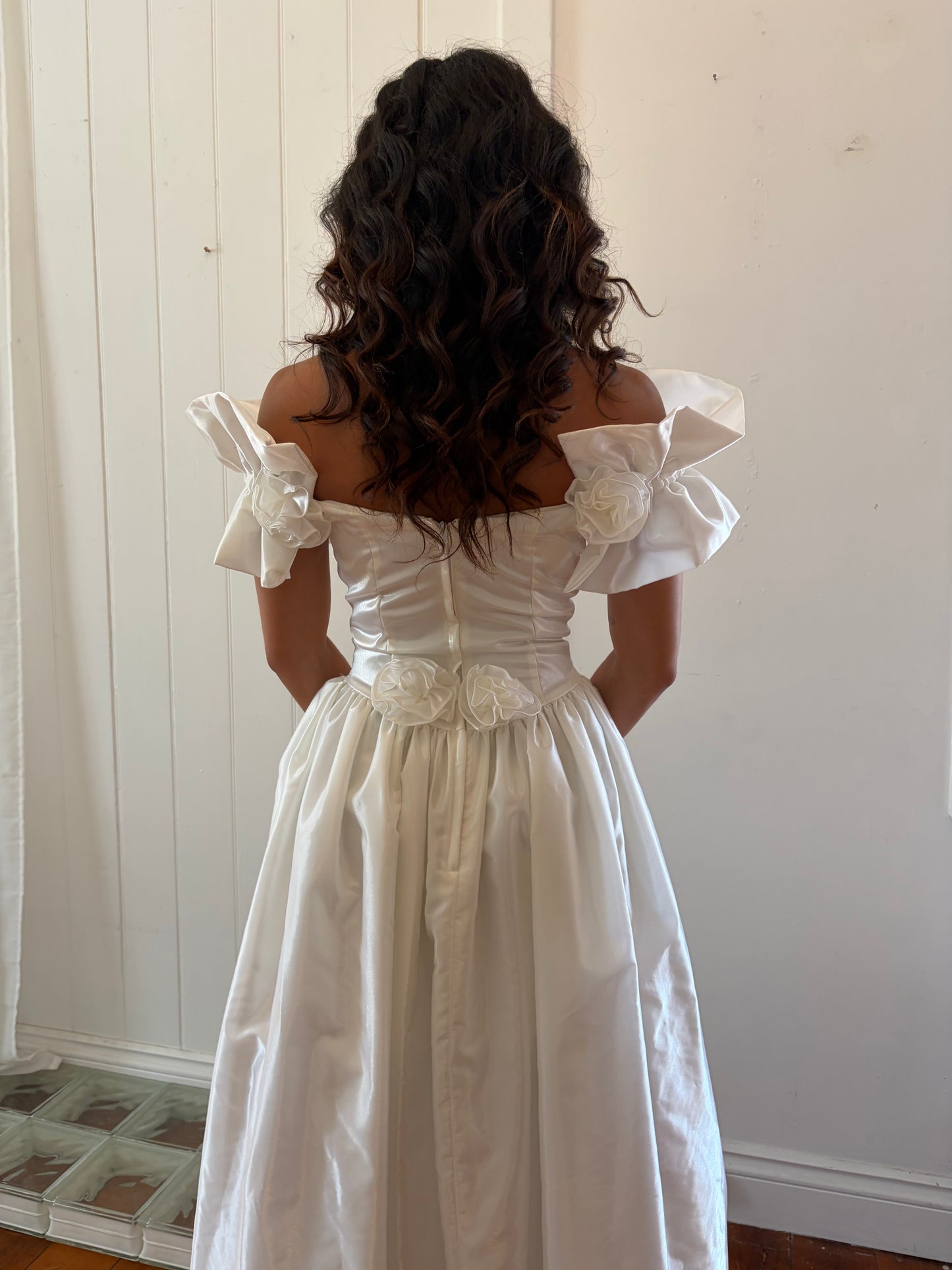 Vintage 80s Gunne Sax Ivory princess wedding dress