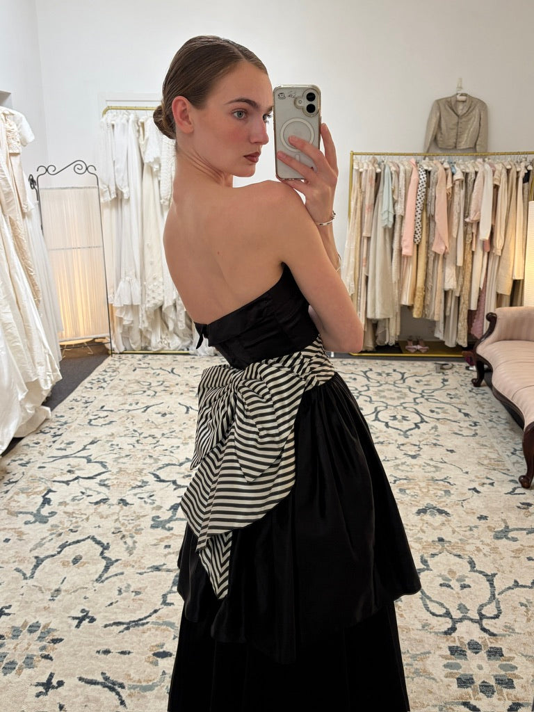 Vintage 1988 Jessica McClintock Gunne Sax black evening gown with striped bow