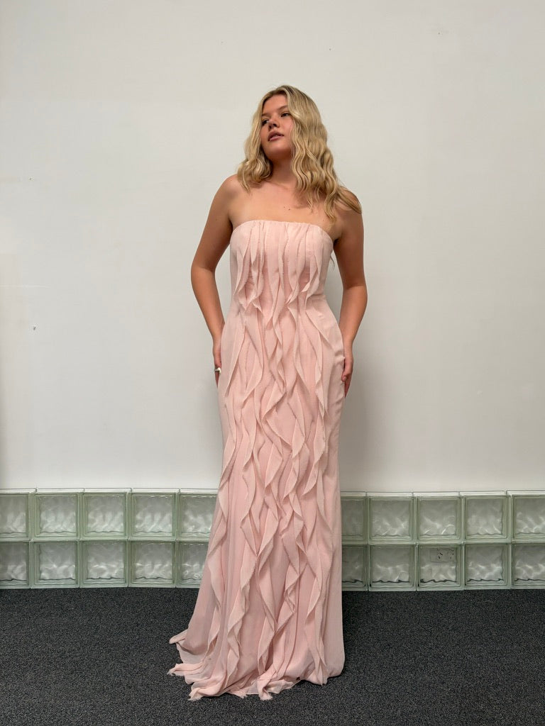 Vintage y2k Vera Wang pink cascading ruffle evening gown – Mondo Archive