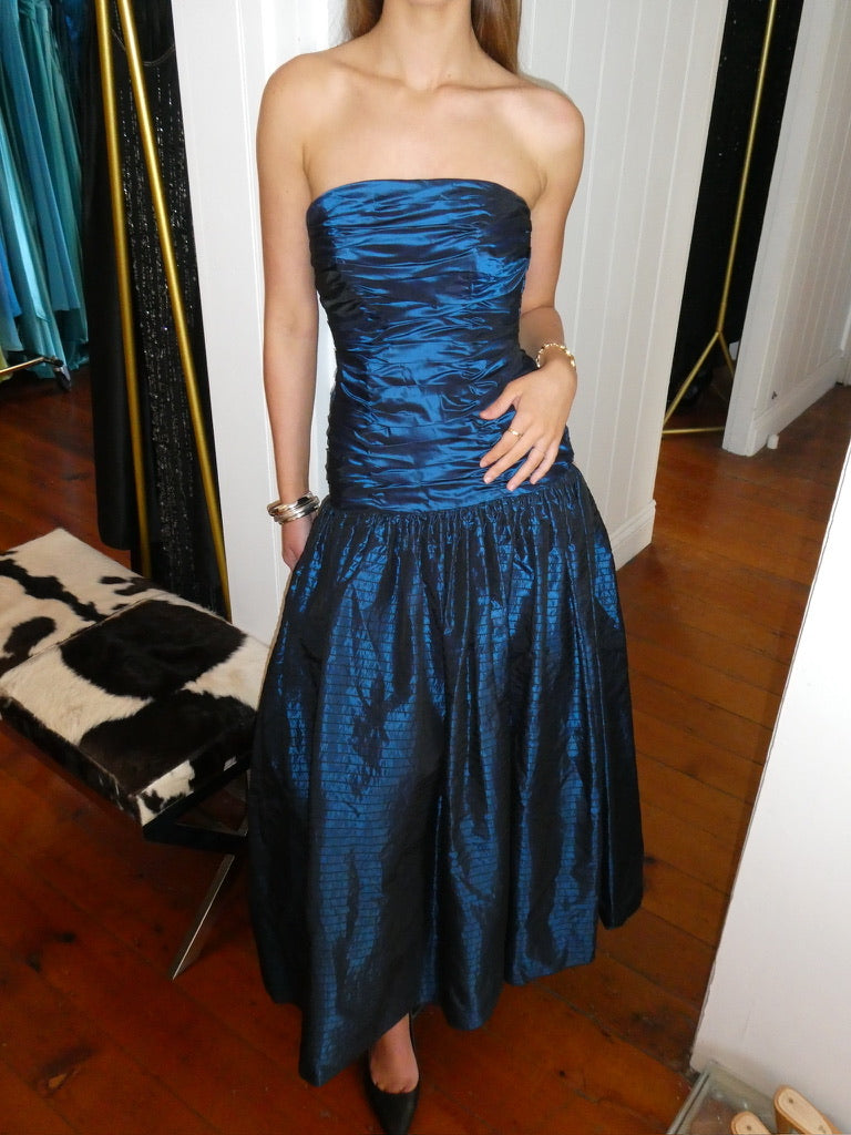 Vintage 80s Alyce blue strapless drop waist evening gown