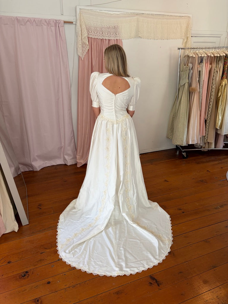 Vintage 90s cream raw silk dramatic princess wedding dress with train
