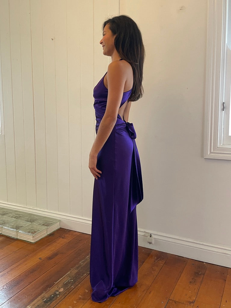 Vintage Y2K Ruth Tarvydas satin evening gown grape