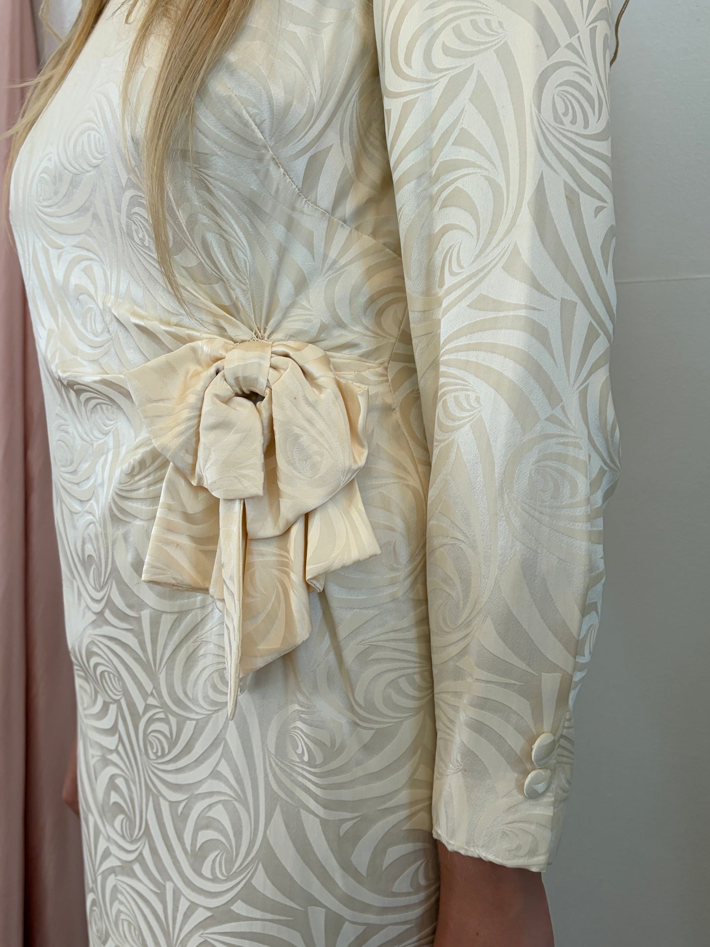 Vintage 90s cream long sleeve pure silk bridal mini dress with bow
