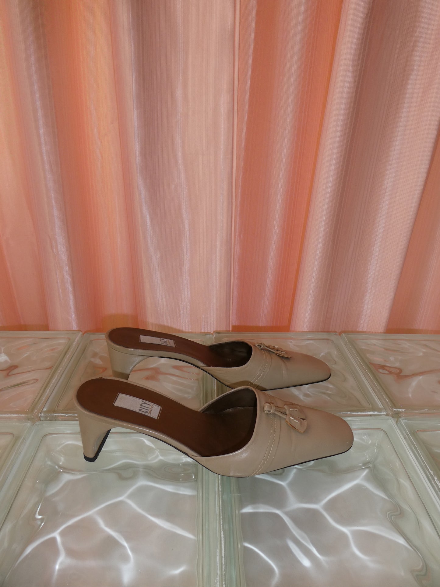 DKNY City beige mules with tassel size 39