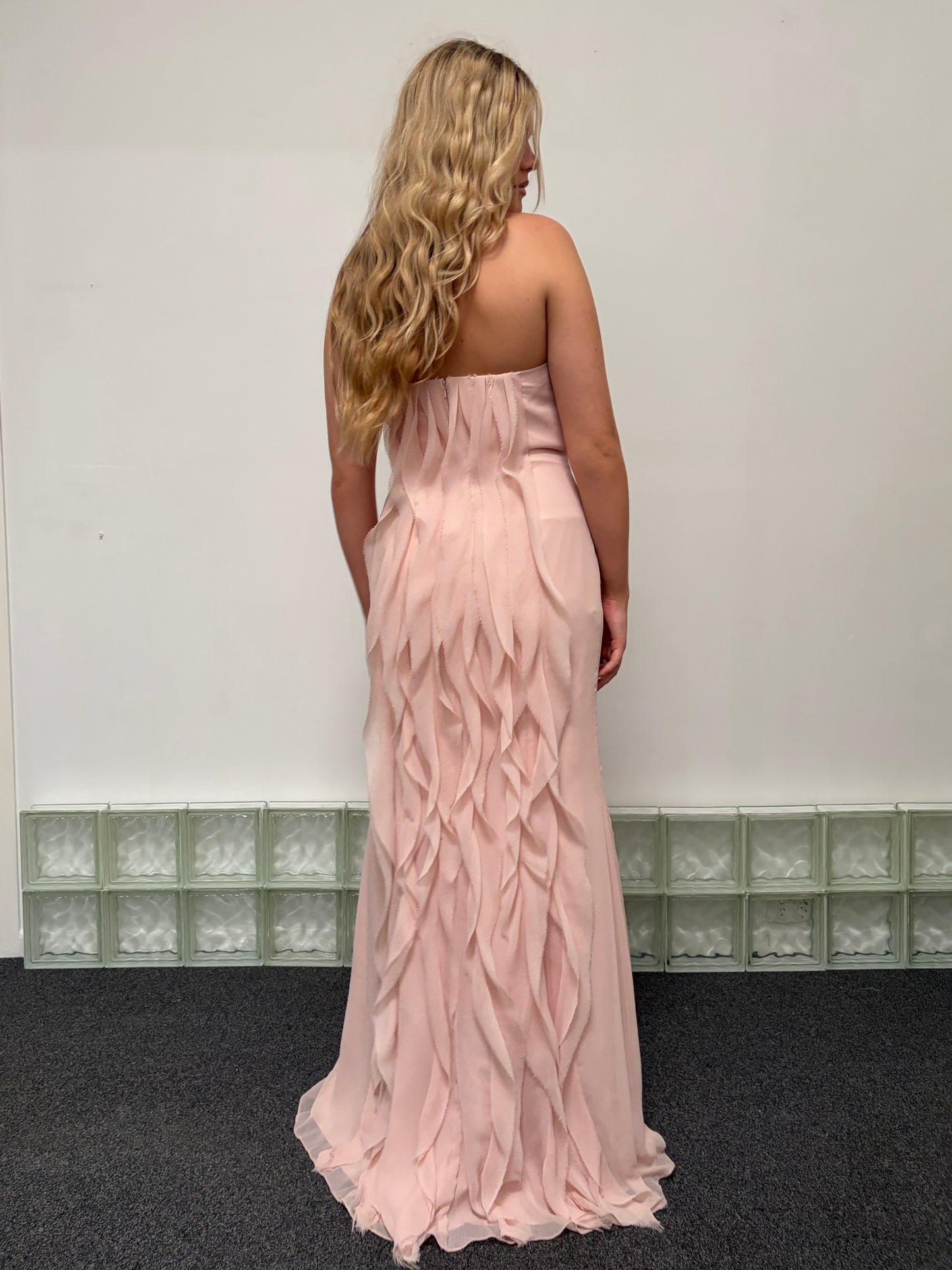 Vintage y2k Vera Wang pink cascading ruffle evening gown