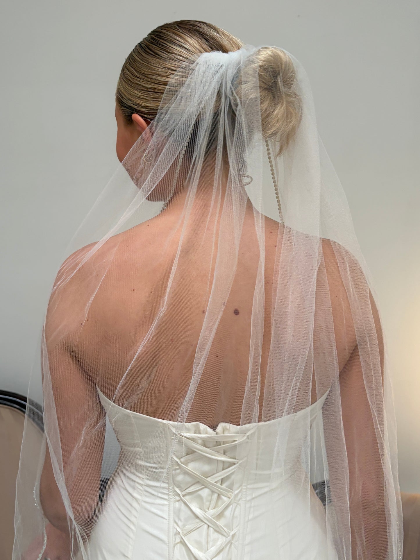 Vintage y2k ivory elbow veil with rhinestone edging