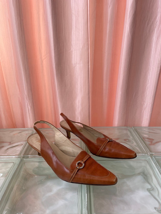 Taranto tan leather sling back kitten heels size 39
