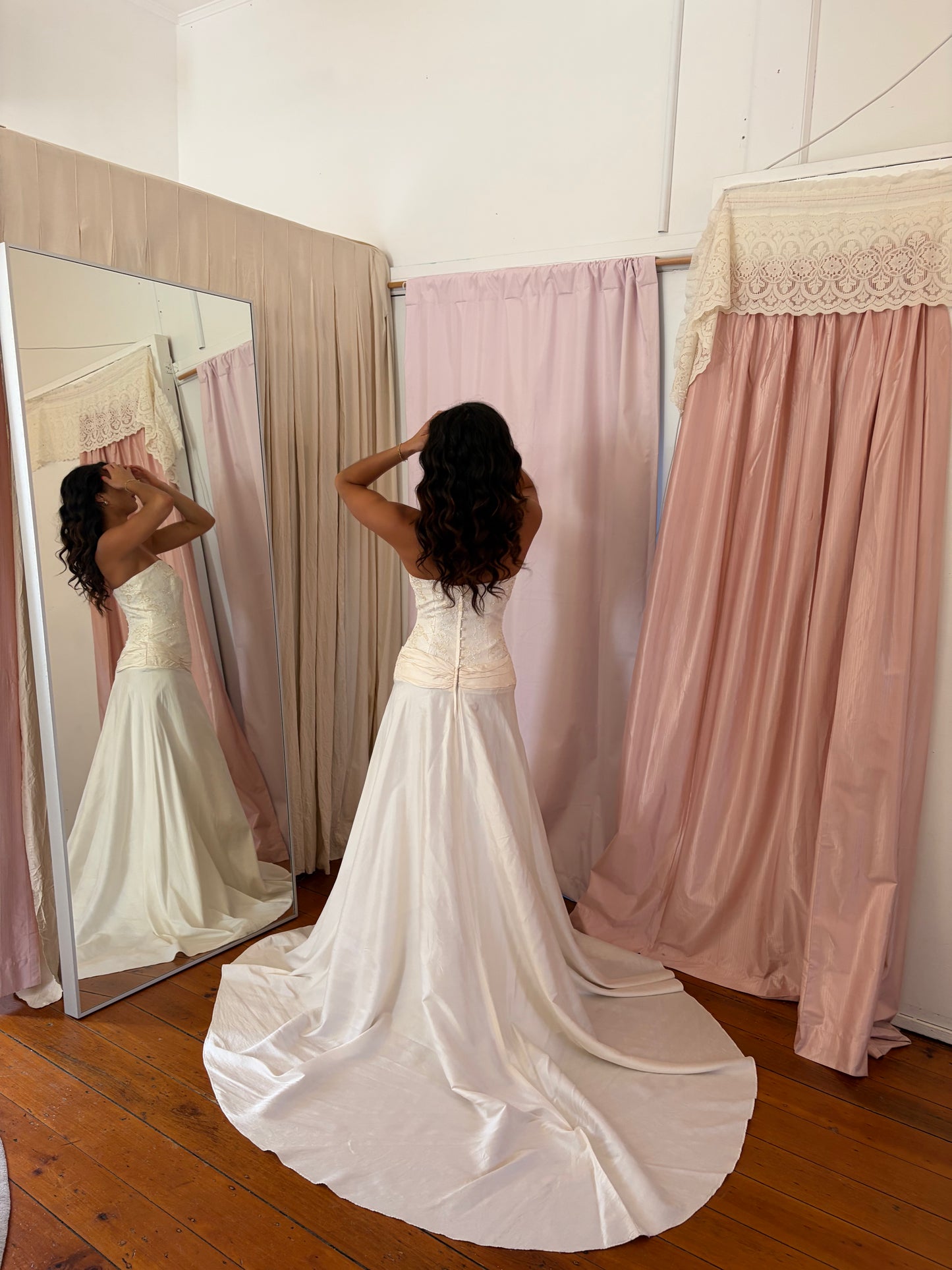 Vintage y2k cream silk drop waist wedding dress