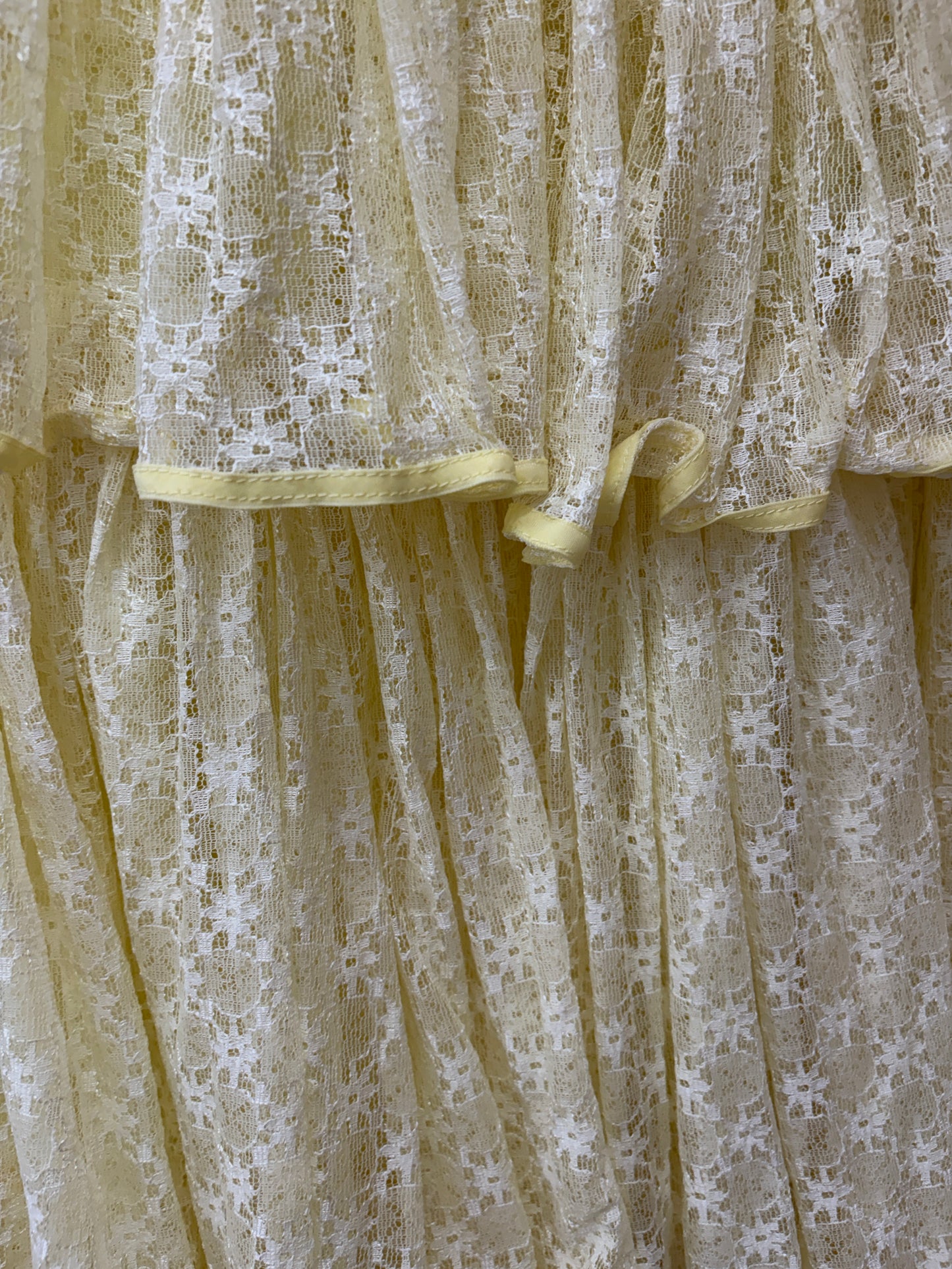 Vintage 70s lemon yellow tiered lace evening dress