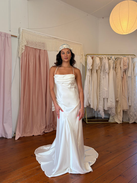 Vintage y2k ivory satin wedding dress with train
