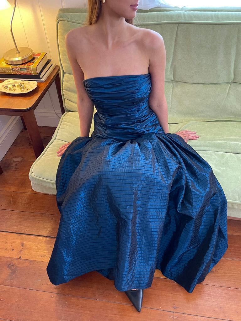 Vintage 80s Alyce blue strapless drop waist evening gown