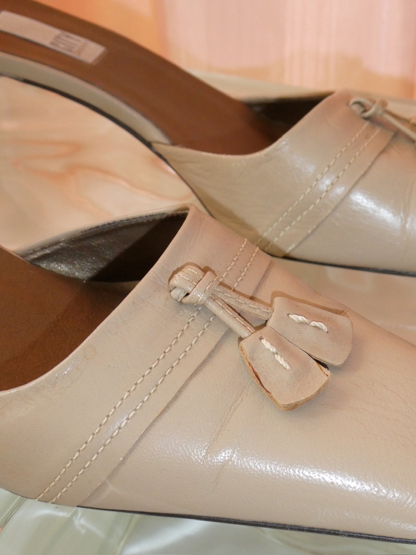 DKNY City beige mules with tassel size 39