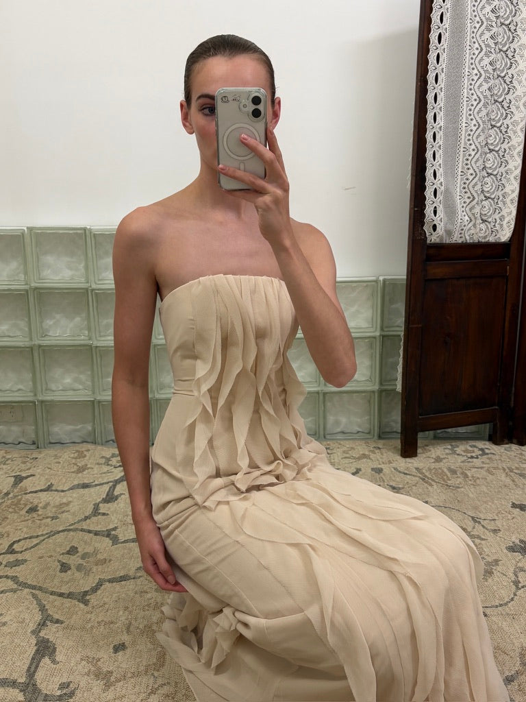 Vintage Y2K Vera Wang sand cascading ruffle dress