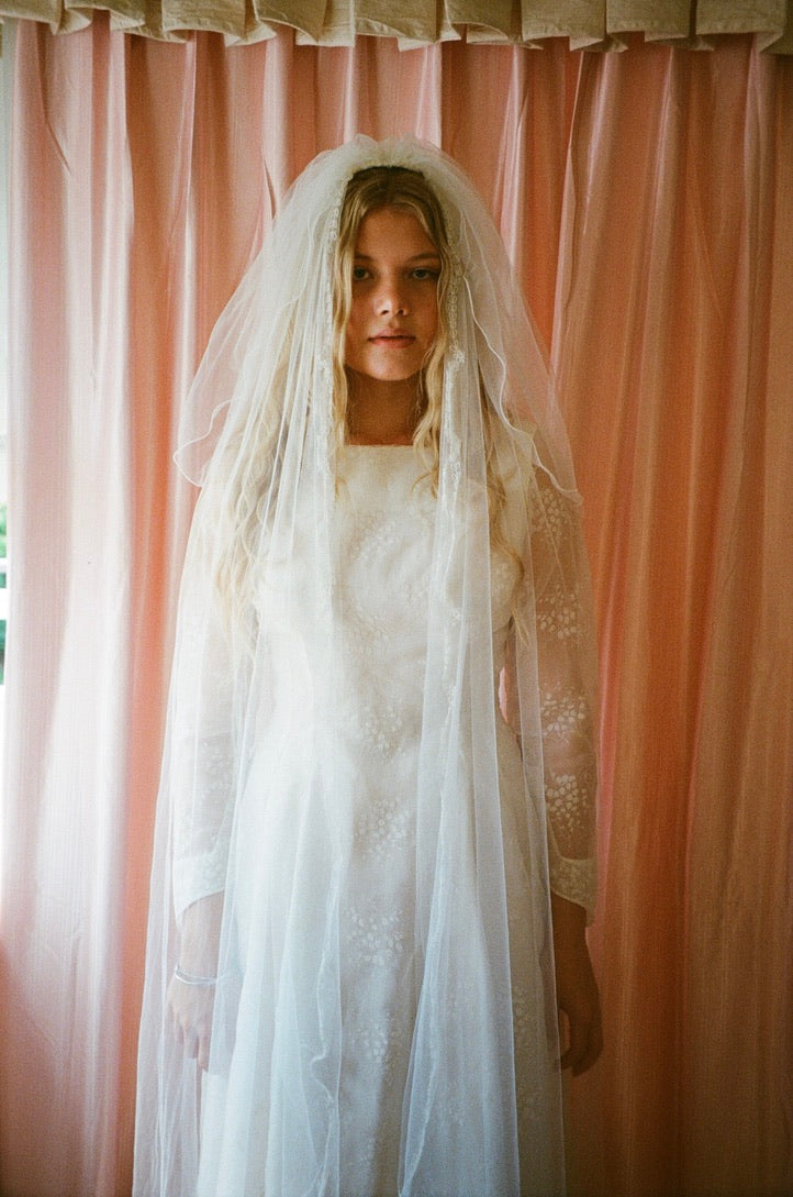 Vintage 70s embroidered chapel veil with blusher ivory