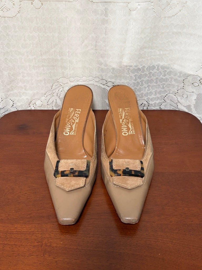 Vintage Salvatore Ferragamo suede buckle pointed toe kitten heels