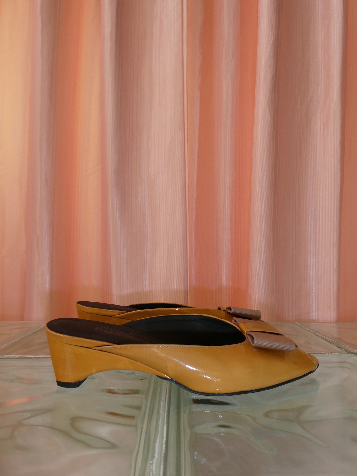 Stuart Weitzman for Russel & Bromley tan kitten heel mules with bow size 36