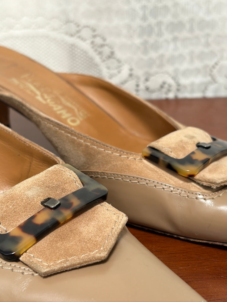 Vintage Salvatore Ferragamo suede buckle pointed toe kitten heels