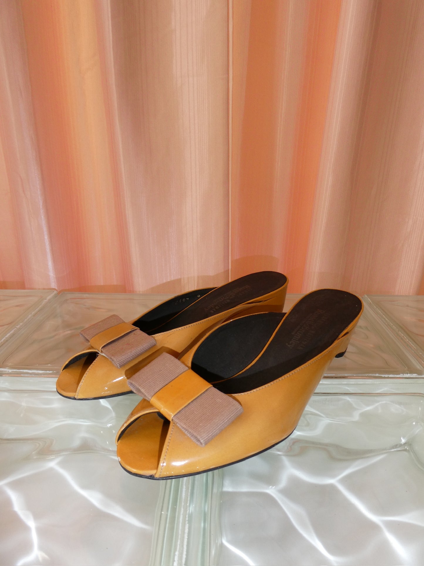 Stuart Weitzman for Russel & Bromley tan kitten heel mules with bow size 36