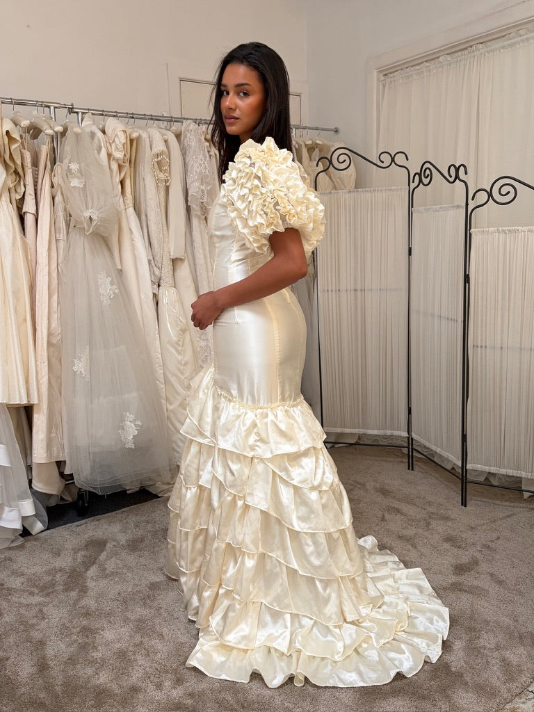 Vintage 00s cream satin drop waist tiered wedding dress