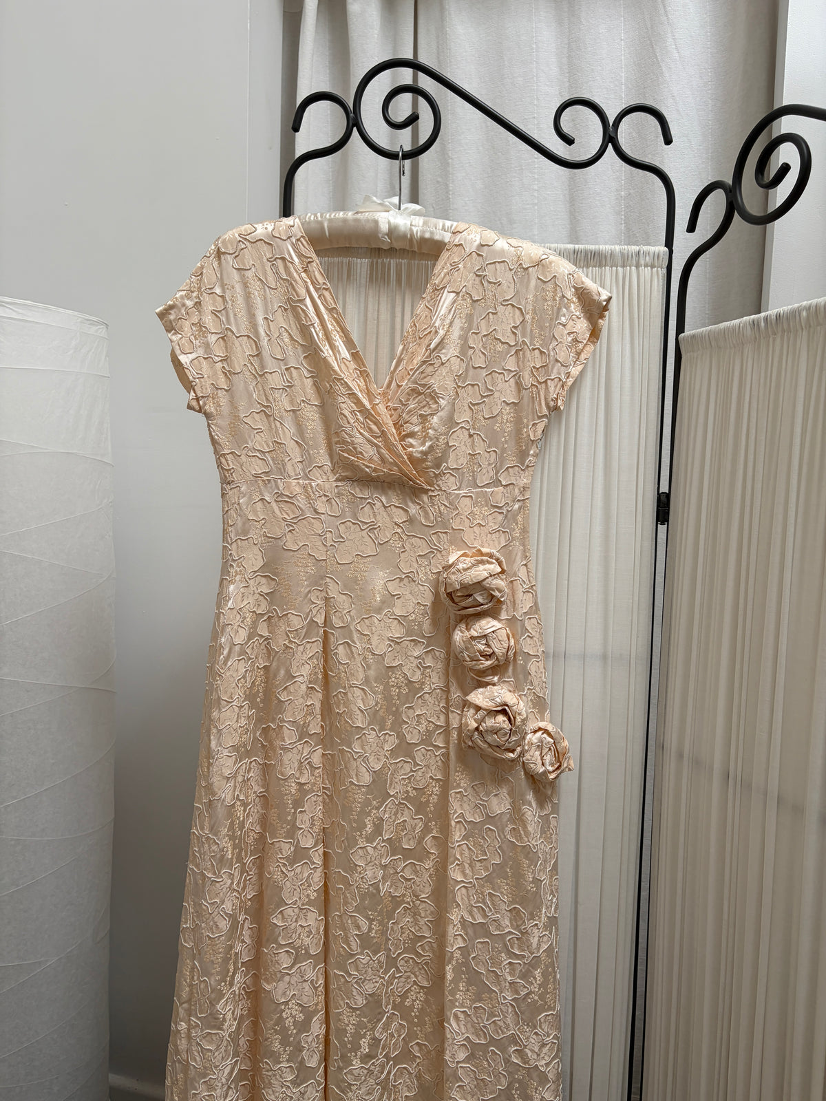 Vintage 50s corded jacquard satin a-line dress with rosettes