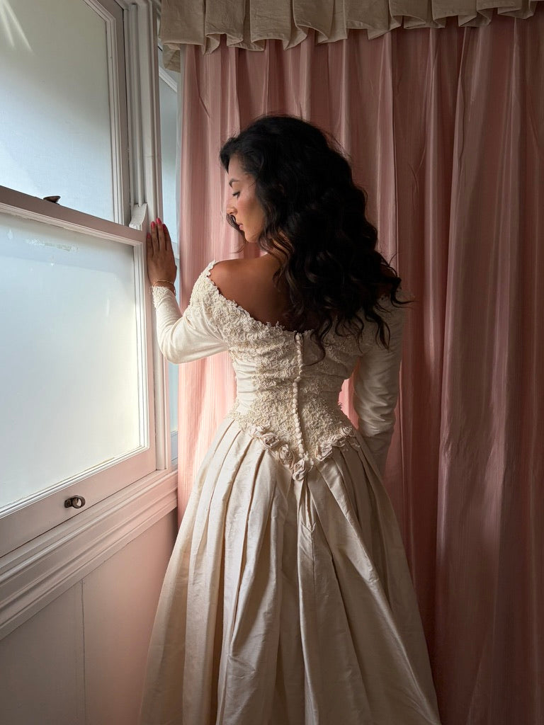 Vintage 1991 Silk dupion lone sleeve wedding gown with matching veil