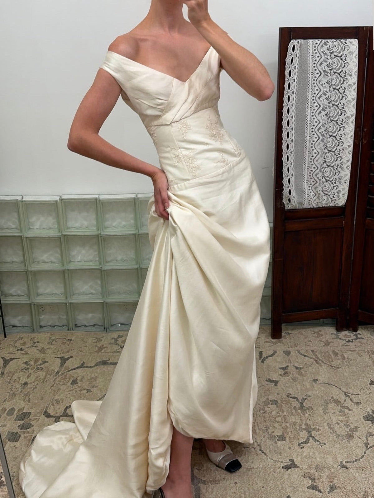 Vintage 90s pure silk wide v neck wedding gown with train