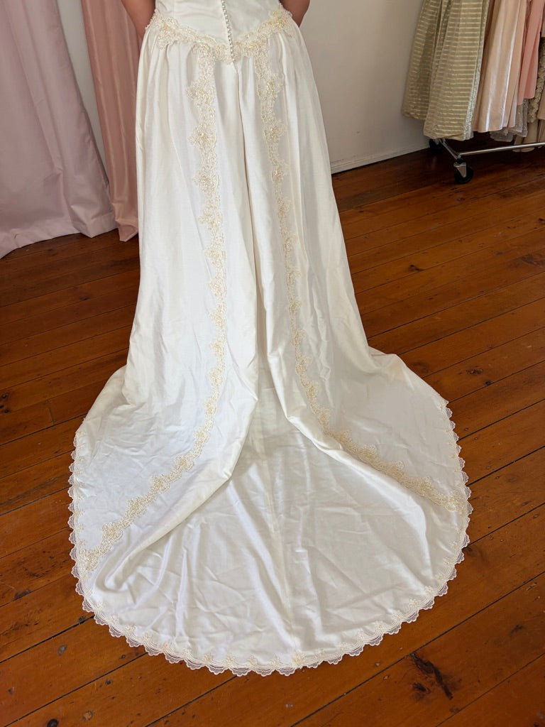 Vintage 90s cream raw silk dramatic princess wedding dress with train