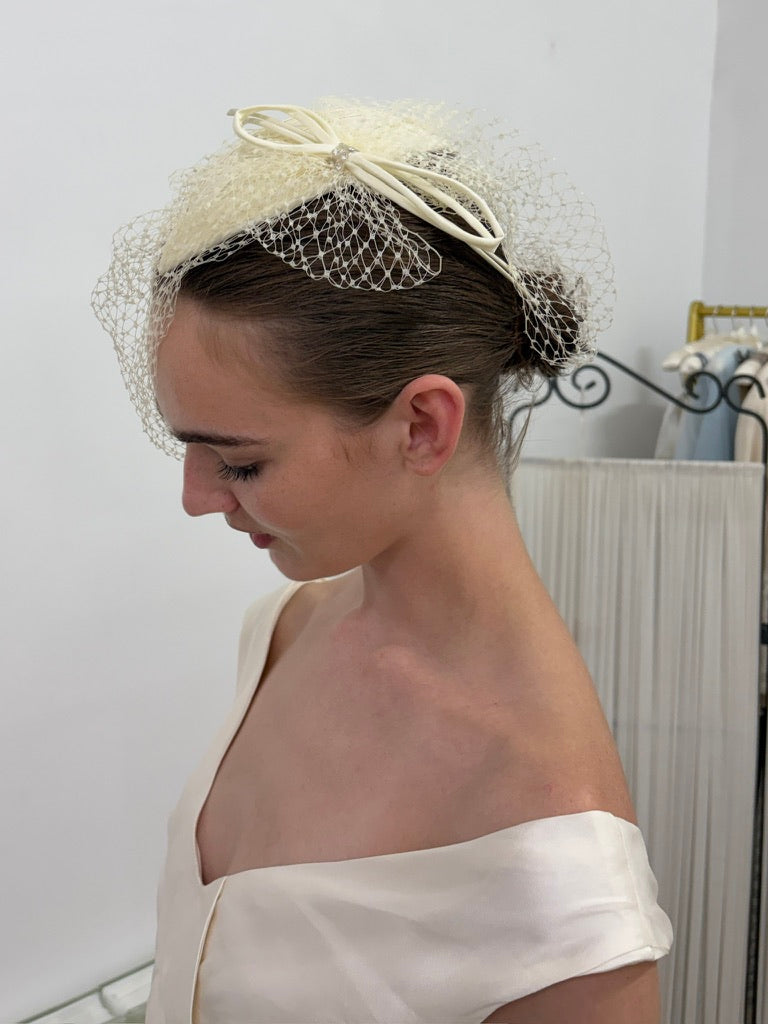 Vintage 80s cream satin bridal hat with birdcage veil