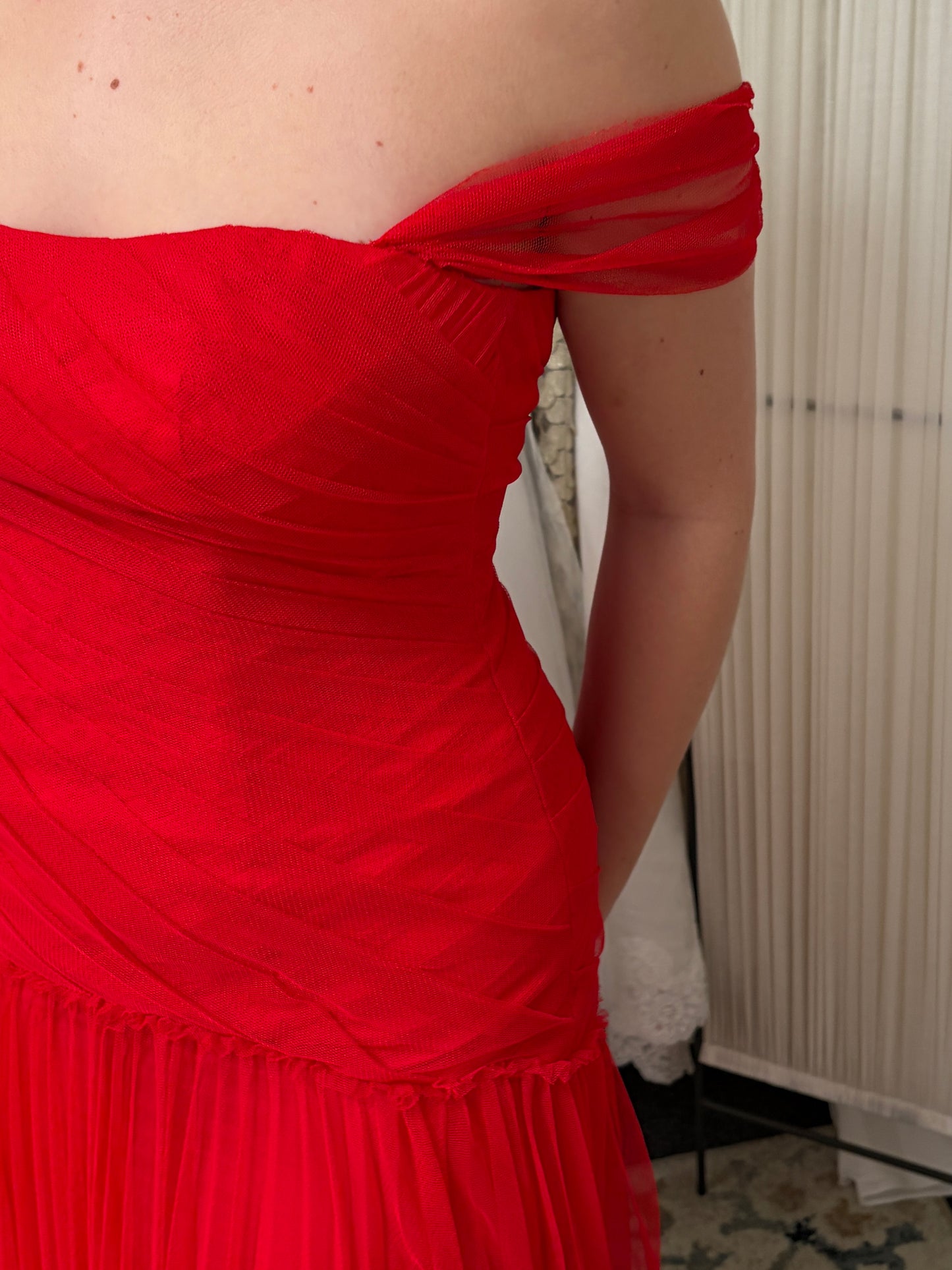 Vintage 00s Vera Wang red tulle drop waist evening dress