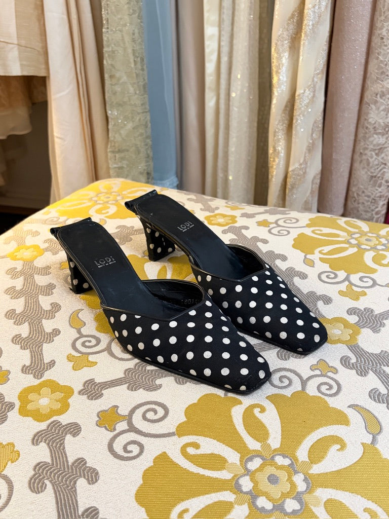 Vintage 90s black and white polka dot square toe mules
