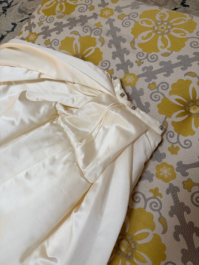 Vintage 90s jacquard column wedding dress with detachable train