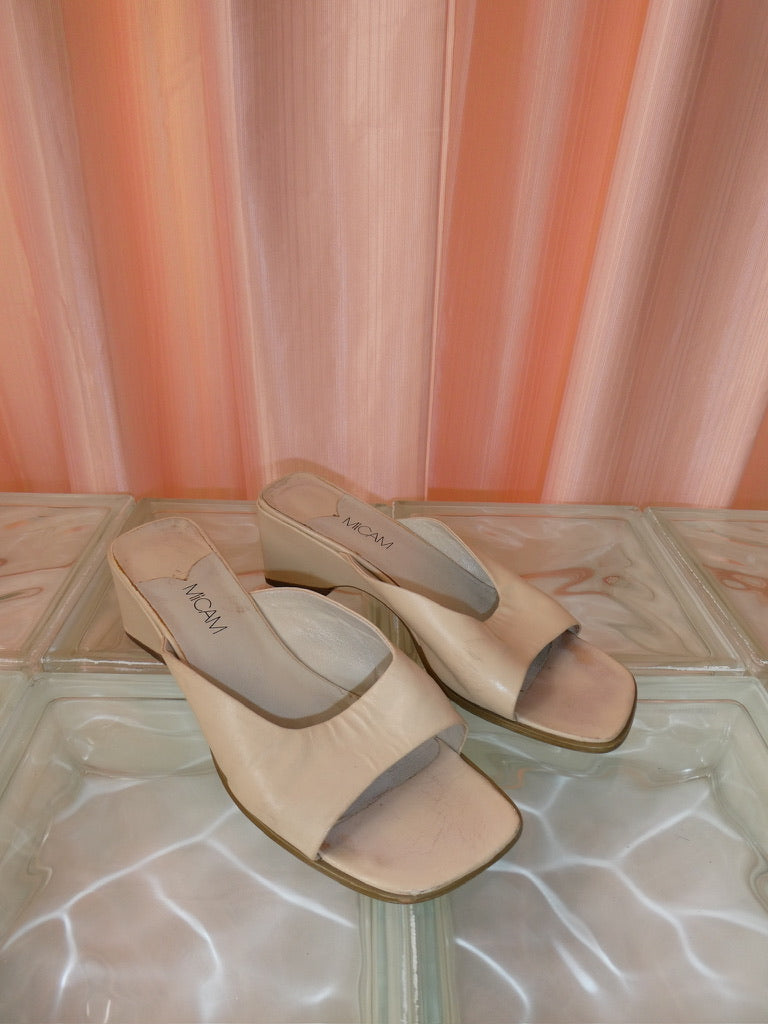 Cream leather square toe mules size 38