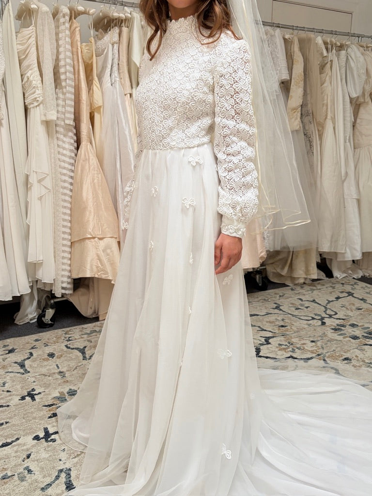 Vintage 60s long sleeve guipure lace wedding gown with applique train