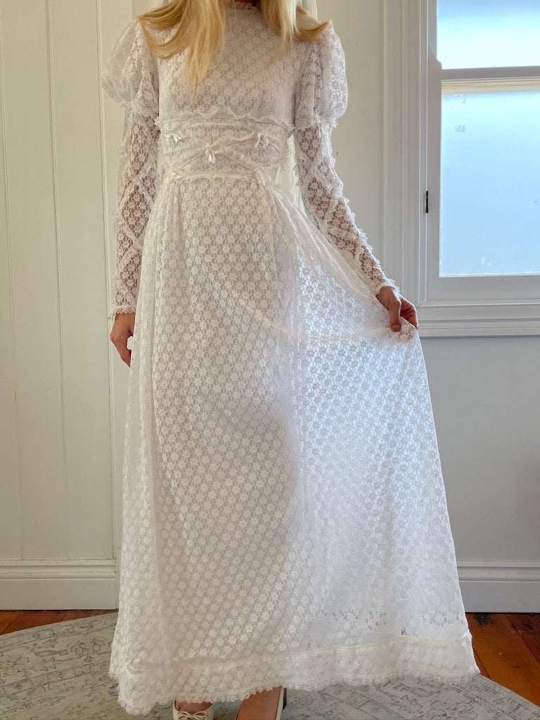 Vintage 70s lace high neck long sleeve wedding dress