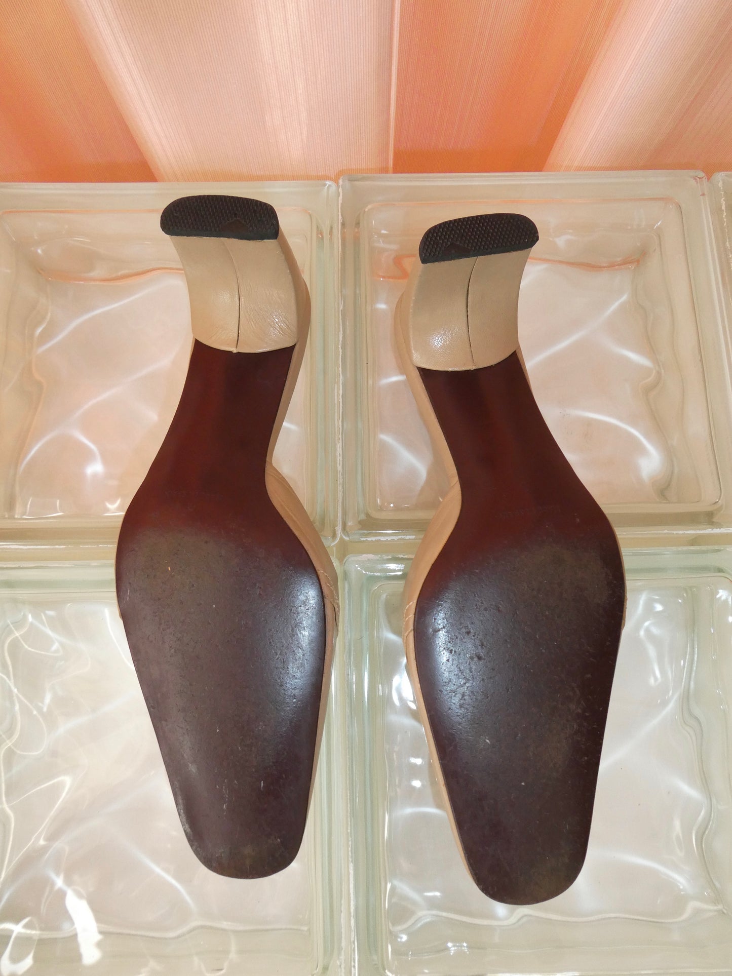 DKNY City beige mules with tassel size 39