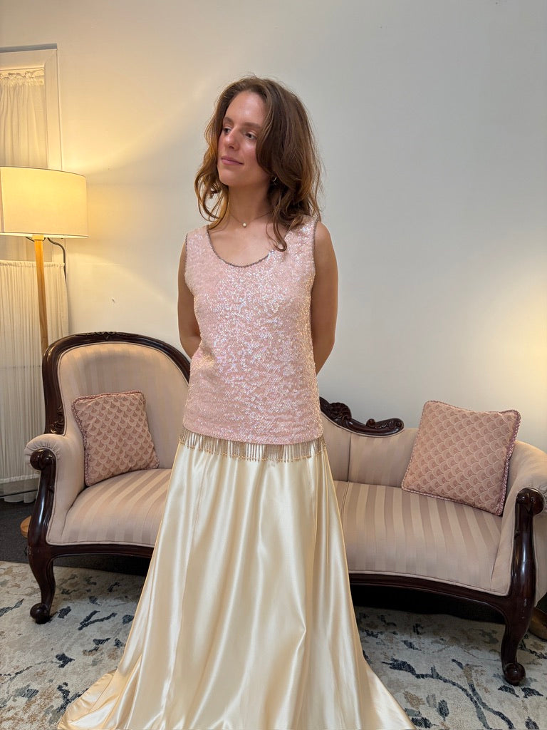 Vintage 60s pastel pink sequinned wool top with gold trim