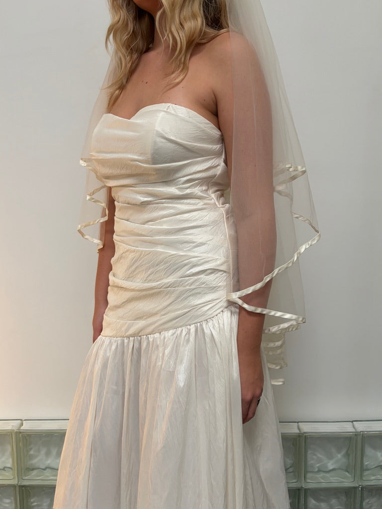 Vintage y2k strapless drop waist asymmetric wedding gown